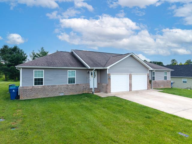 House for sale in Science Hill, Kentucky