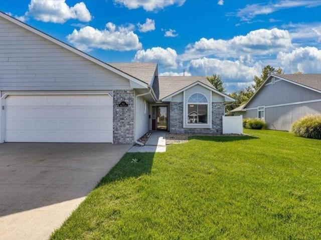 Condo for sale in Hutchinson, Reno County