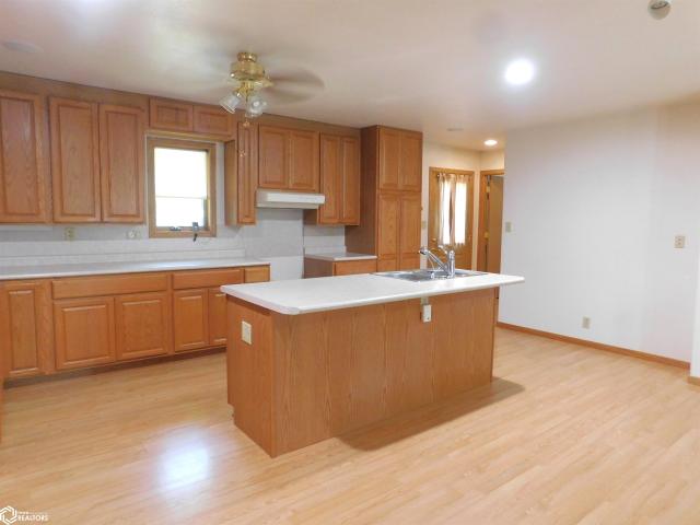 House for sale in Deloit, Iowa