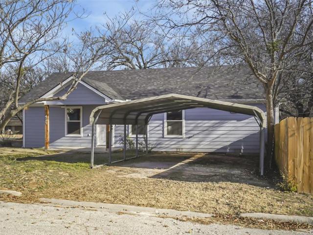 Property for rent in Bowie, Texas