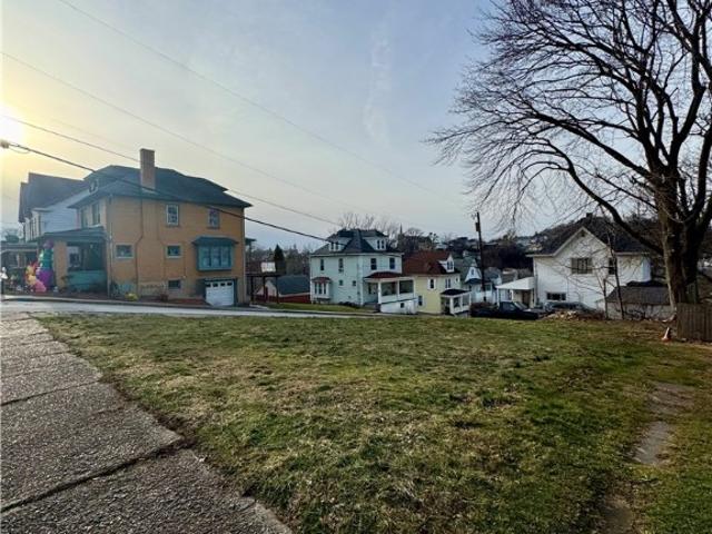 Farm for sale in Jeannette, Pennsylvania