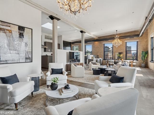 Condo for sale in Chicago Park, Illinois