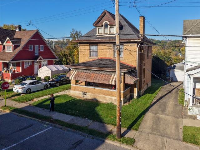 House for sale in Otto, Glassport