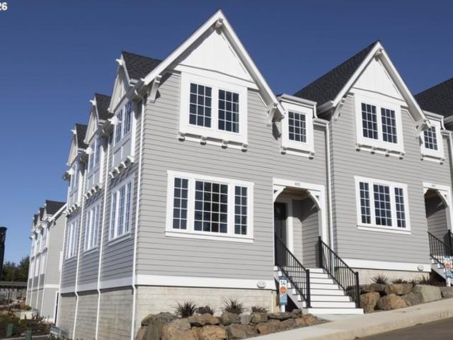 Townhouse for sale in Oregonia