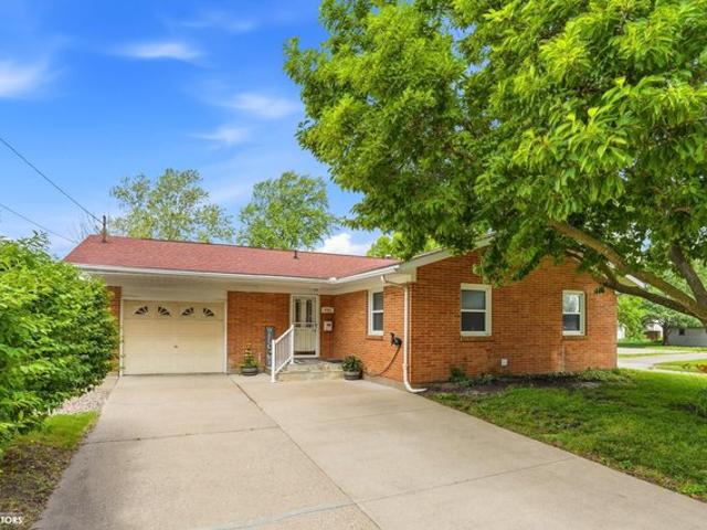 House for sale in West Burlington, Iowa