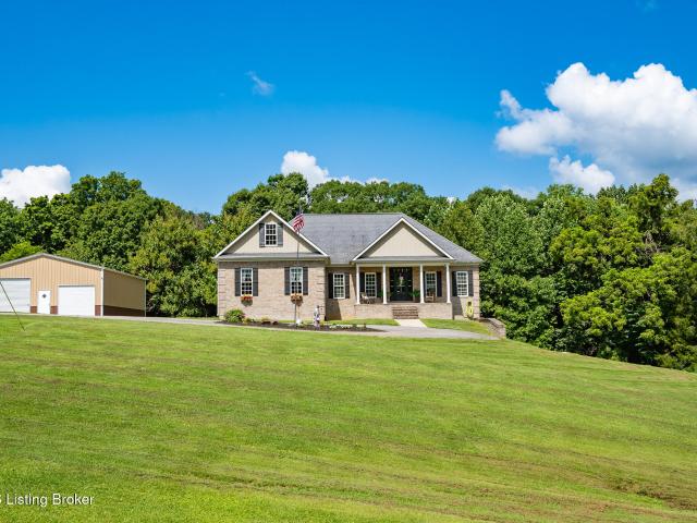 House for sale in Cave City, Kentucky