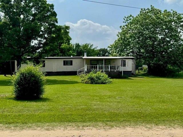 House for sale in Wills Point, Texas
