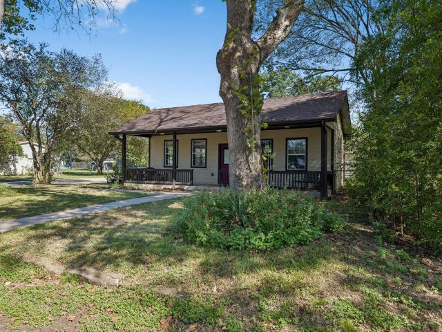 House for sale in Smithville, Bastrop County