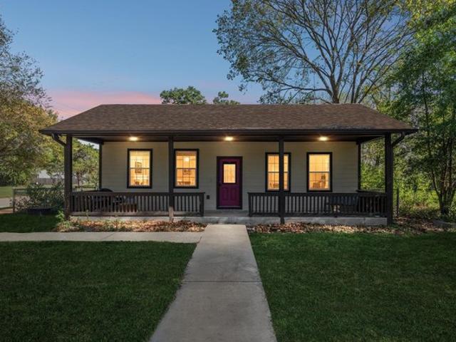 House for sale in Smithville, Bastrop County
