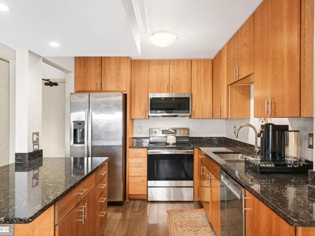 Condo for sale in Hennepin, Minnesota
