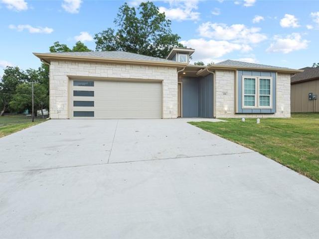 House for sale in Fannin, Texas