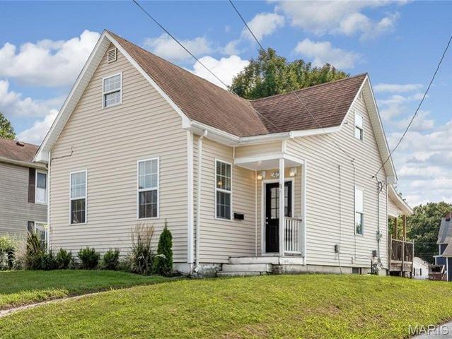 House for sale in Collinsville, Illinois