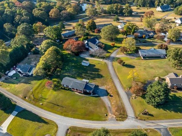 House for sale in Pickens, South Carolina