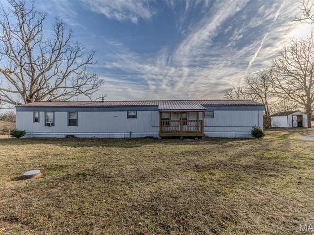House for sale in Stoutland, Missouri