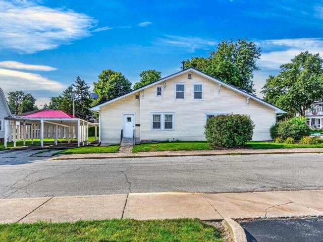 House for sale in Bluffton, Indiana