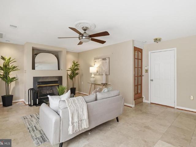 Townhouse for sale in Virginia