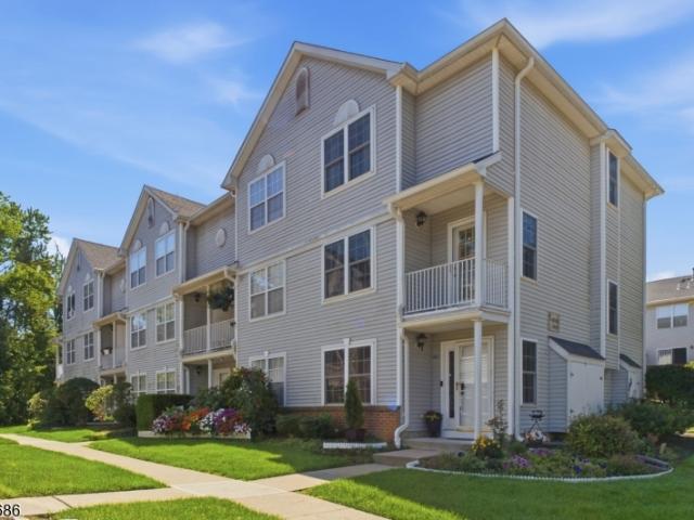 Condo for sale in Independence Township, Warren County