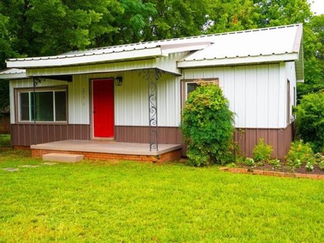 House for sale in Palestine, Texas