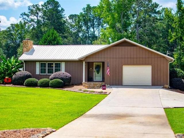 House for sale in Bowdon, Georgia