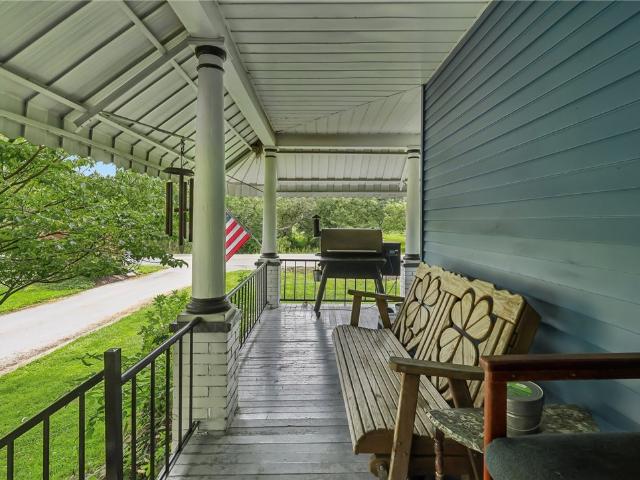 House for sale in Knox Chapel, Winfield Township