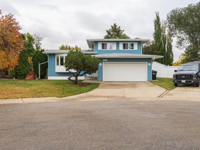 House for sale in Glen Allan, Sherwood Park