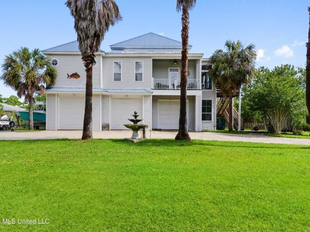 House for sale in Bay St. Louis, Hancock County
