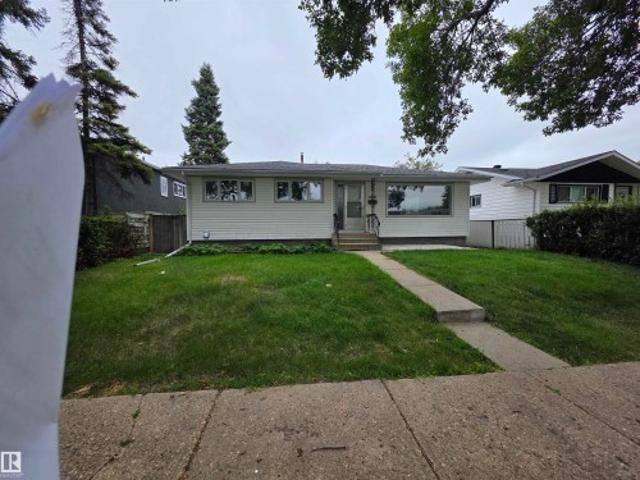 House for sale in Wedgewood, Alberta