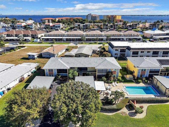 Condo for sale in Cape Coral, Florida