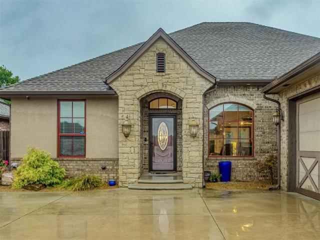 House for sale in Moore, Cleveland County
