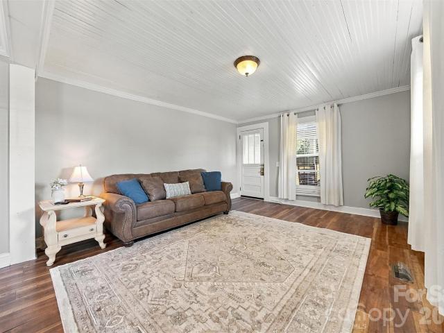 House for sale in Hickory, Catawba County