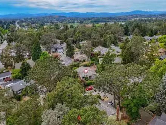 House for sale in Saanich, British Columbia