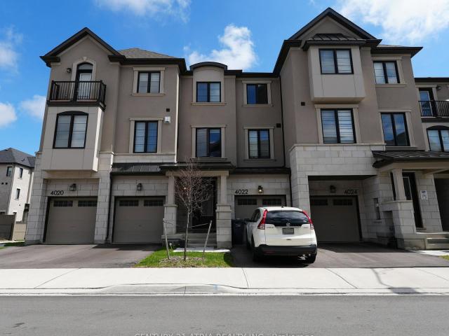 Townhouse for rent in Woburn, Ontario