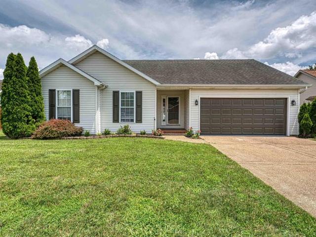 House for sale in Newburgh, Indiana