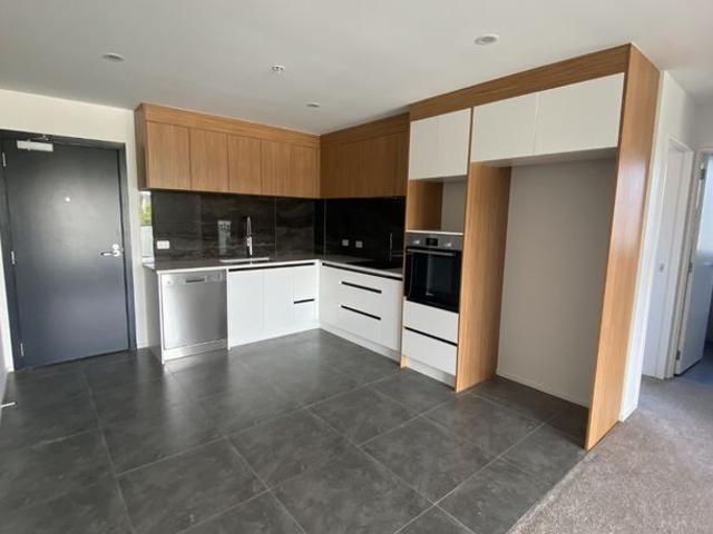 Apartment for rent in Saint Lukes, Albert-Eden