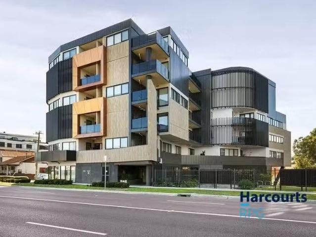 House for rent in Essendon, Victoria