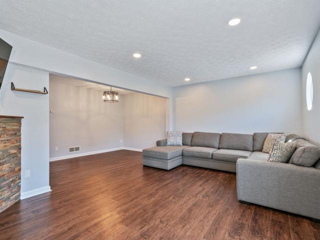 Townhouse for sale in Claridge, Pennsylvania