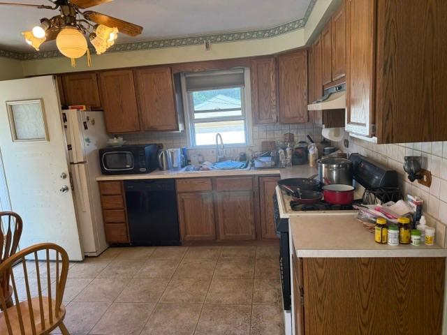 House for sale in Schiller Park, Illinois