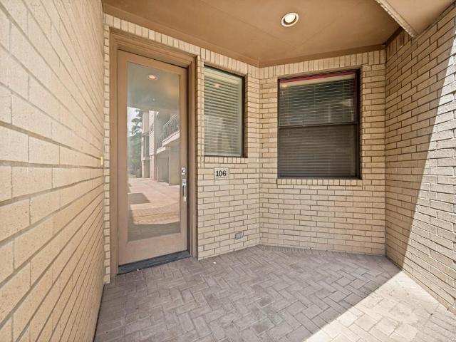 Condo for sale in Dallas, Texas