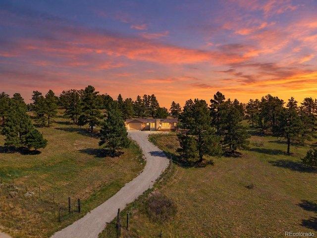 House for sale in Deer Trail, Arapahoe County