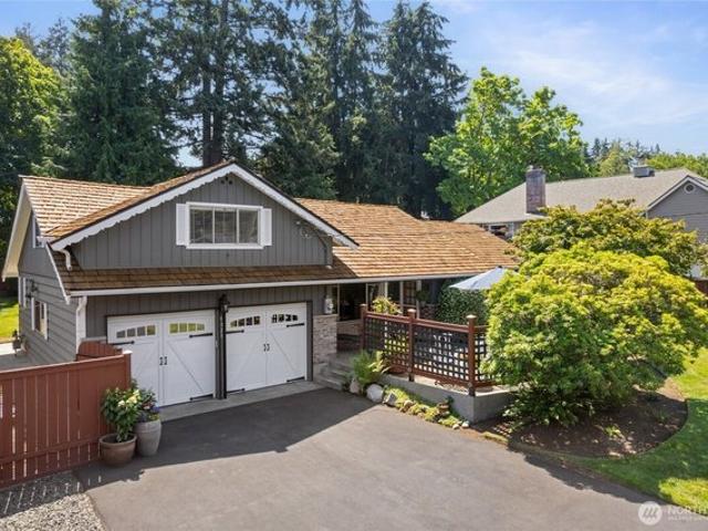 House for sale in University Place, Washington