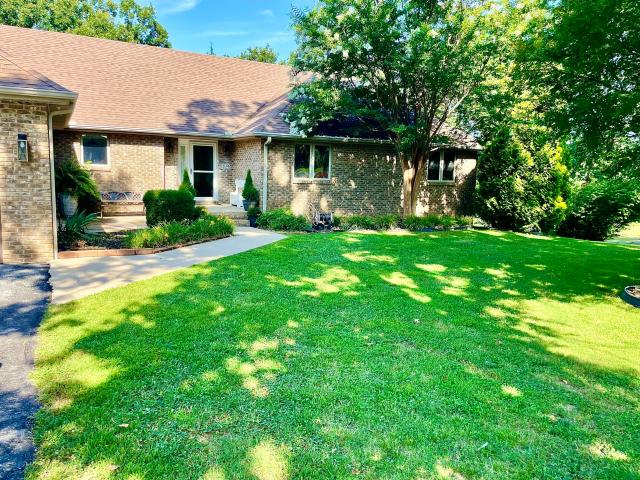 House for sale in Neosho, Missouri