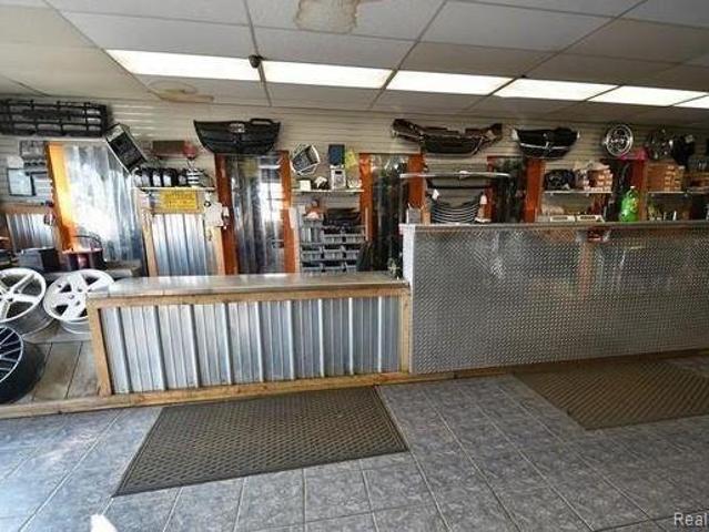 Commercial for sale in Burton, Michigan
