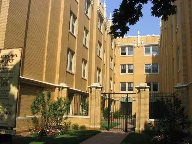 Condo for rent in Berwyn