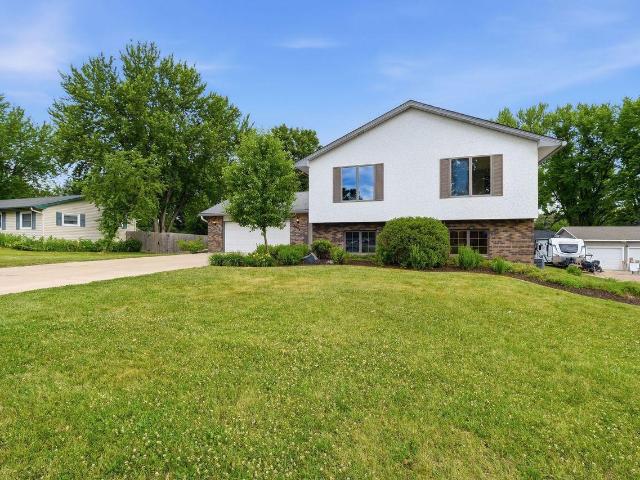 House for sale in Wildwood View, Saint Bonifacius