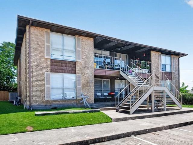 House for sale in Dickinson, Texas