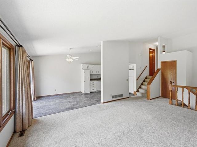Townhouse for sale in Hennepin, Minnesota