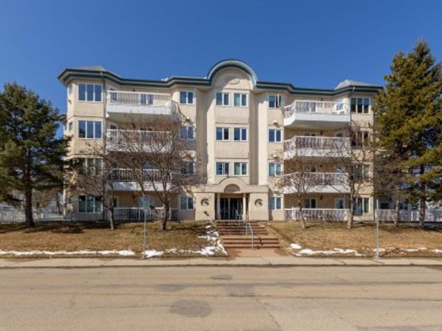 Condo for sale in Wedgewood, Alberta