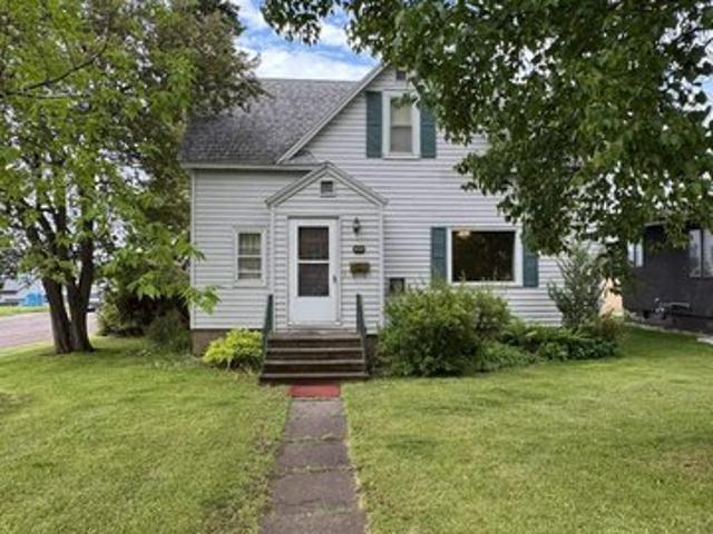 House for sale in Two Harbors, Minnesota