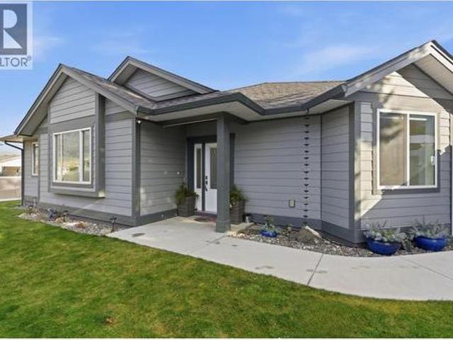 House for sale in Keremeos, British Columbia