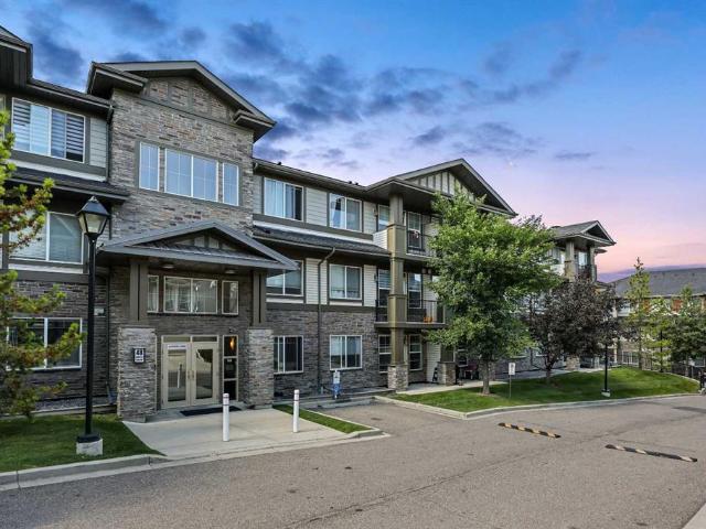 Apartment for sale in Northwest, Alberta